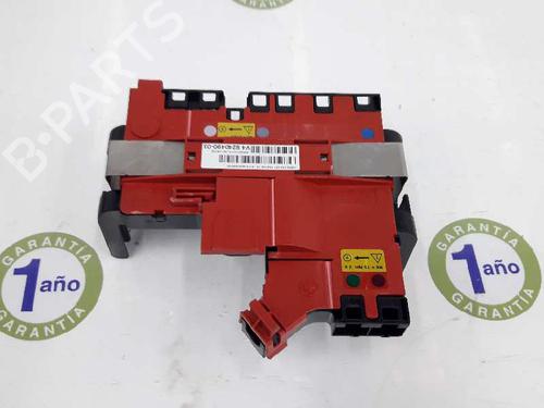 Used Fuse box BMW 5 (F10) 520 d (184 hp) 4510987