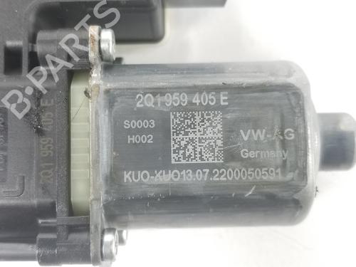 Left front window motor SKODA KAMIQ (NW4) 1.5 TSI | BP12575918E21 