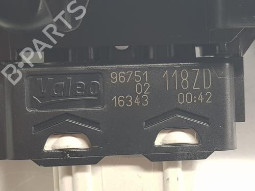 Right front window switch PEUGEOT 208 I (CA_, CC_) 1.2 VTI 82 | BP30932569I26