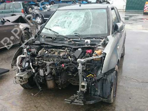 Left front steering knuckle SUZUKI SWIFT III (MZ, EZ) 1.3 DDiS (RS413D) | BP799696M25 