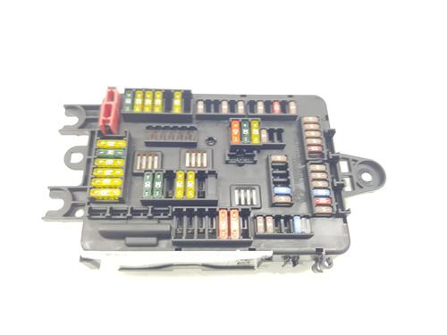 Used Fuse box BMW 1 (F21) 118 d (143 hp) 17192280
