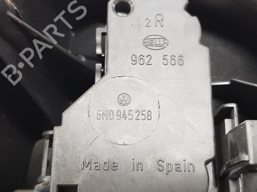 Right taillight VW POLO III (6N1) 60 1.4 | BP15498766C35 
