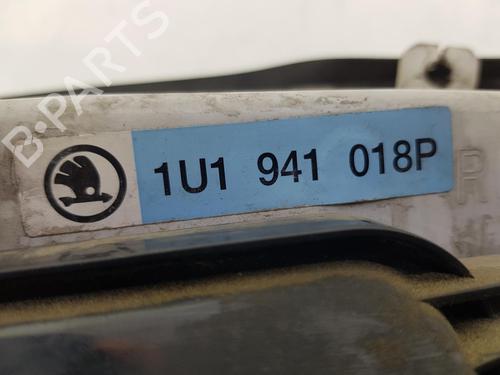 Right headlight SKODA OCTAVIA I (1U2) 1.9 TDI | BP9520800C29 