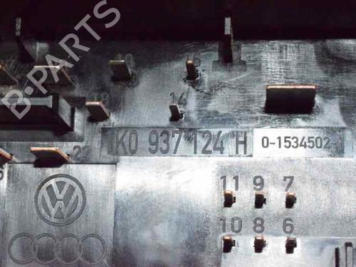 Fuse box AUDI A3 Sportback (8PA) 2.0 TDI 16V | BP873423E1 