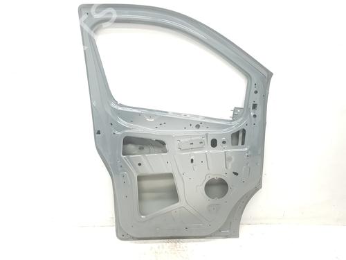Left front door RENAULT TRAFIC III Bus (JG_)  | BP21003874C2 