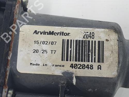 Right rear window motor RENAULT SCÉNIC II (JM0/1_) 1.5 dCi (JM1E, JM16) | BP20187828E22 