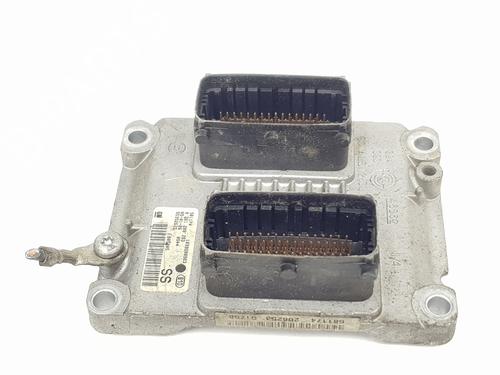 Used Engine control unit (ECU) OPEL CORSA C (X01) 1.2 Twinport (F08, F68) (80 hp) 32198478