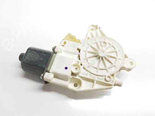 Used Right rear window motor MERCEDES-BENZ M-CLASS (W164) ML 320 CDI 4-matic (164.122) (224 hp) 25000911