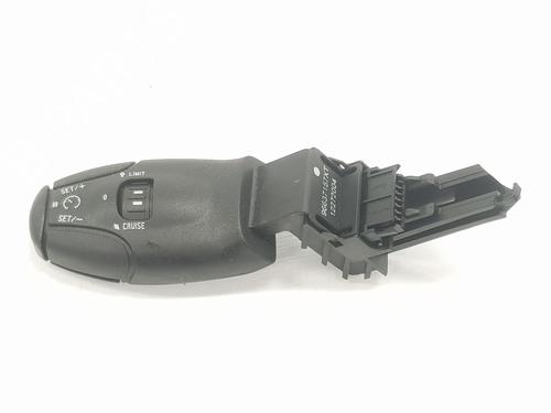 Used Steering wheel controls PEUGEOT 2008 I (CU_) 1.2 THP 110 / PureTech 110 (110 hp) 15728280