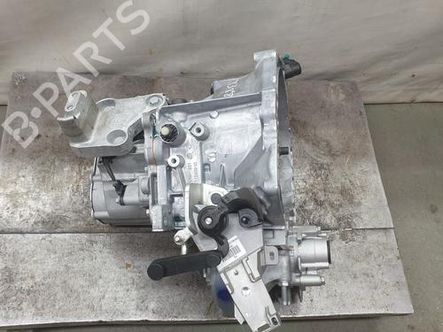 Used Gearbox OPEL ASTRA L Sports Tourer (OV5) 1.2 (FRHNSL, FRHNSR) (131 hp) 25339421