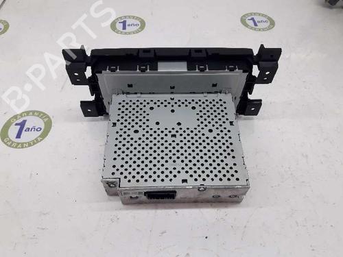 Radio SUZUKI GRAND VITARA II (JT, TE, TD) 1.9 DDiS All-wheel Drive (JT419, TD44, JB419WD, JB419XD,... | BP4465104E6 