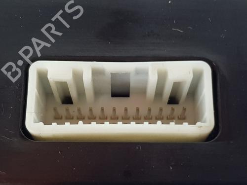 Switch LAND ROVER RANGE ROVER SPORT I (L320) 2.7 D 4x4 | BP27468539I30