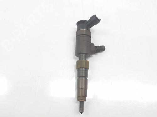 Spreder / Dyse Spreder / Dyse PEUGEOT 308 II (LB_, LP_, LW_, LH_, L3_) [2013-2021] 37466344 37466344