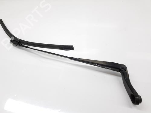 Used Front windshield wiper arm AUDI A5 Sportback (8TA) 2.0 TDI (177 hp) 17169144