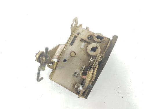 Used Rear left lock LAND ROVER DEFENDER Station Wagon (L316) 2.5 Td5 4x4 (L316) (122 hp) 9238851