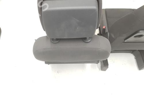 Seats set VW TOURAN (1T3) 1.6 TDI | BP15951616C78 