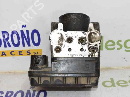 Used ABS pump TOYOTA RAV 4 II (_A2_) 2.0 D 4WD (CLA20_, CLA21_, CLA20R, CLA21R) (116 hp) 792399