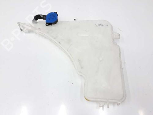Used Windscreen washer tank BMW 1 (F20) M 140 i (340 hp) 10258666
