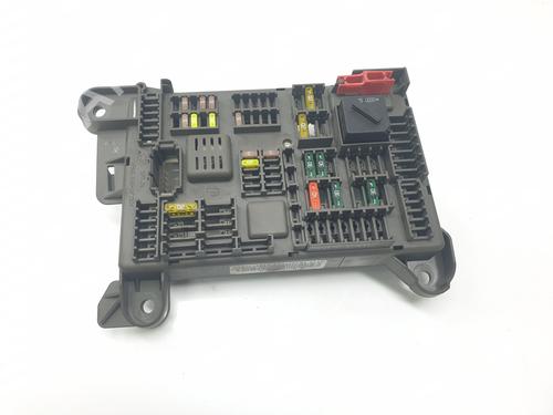 Used Fuse box BMW X5 (E70) xDrive 30 d (245 hp) 17045828