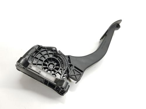 Used Pedal PEUGEOT 308 II (LB_, LP_, LW_, LH_, L3_) [2013-2021]  25997465