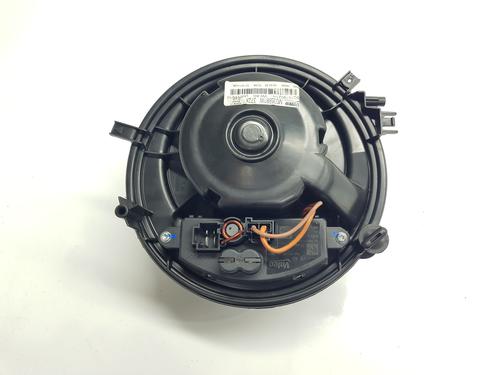 Heater blower motor VW T-ROC (A11, D11) 1.5 TSI | BP29722924M62 