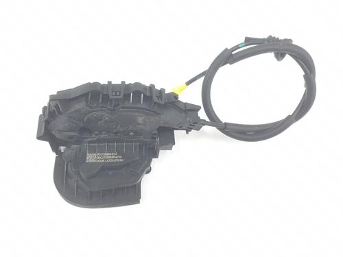 front-right-lock-tesla-model-3-5yj3-2017-38445305 main image