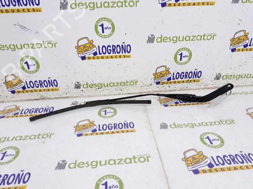 Front windshield wiper arm BMW 1 (E87) 118 d | BP7895743C143 