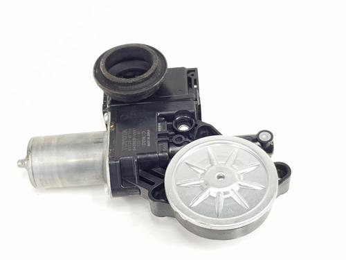 Used Left front window motor TOYOTA LAND CRUISER PRADO (_J15_) [2009-2025]  29716529