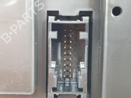 Instrument cluster BMW 1 (E87) 118 d | BP37430213C47 - Image 4