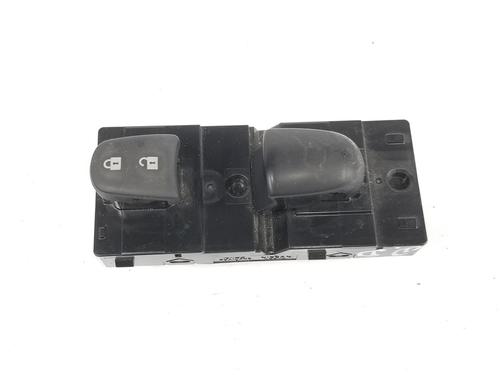 Used Right front window switch Right front window switch NISSAN MICRA V (K14) 1.0 (73 hp) 6575336 6575336