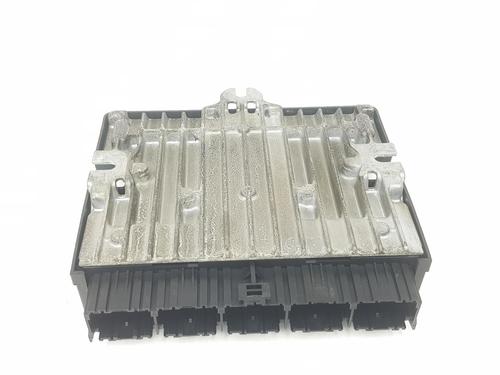 Used Engine control unit (ECU) LAND ROVER RANGE ROVER SPORT II (L494) 3.0 SDV6 4x4 (249 hp) 18020223