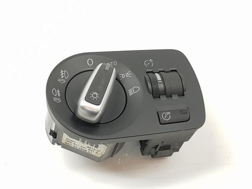Used Headlight switch AUDI A3 Sportback (8PA) S3 quattro (265 hp) 17766690