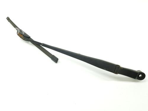 Used Front windshield wiper arm TOYOTA LAND CRUISER 90 (_J9_) 3.0 TD (KZJ90_, KZJ95_, KZJ90R, KZJ95R, KZJ90W, KZJ95W) (125 hp) 19037380