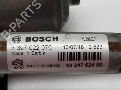 Front wiper motor PEUGEOT 3008 II SUV (MC_, MR_, MJ_, M4_) 1.5 BlueHDi 130 | BP20188928M29 