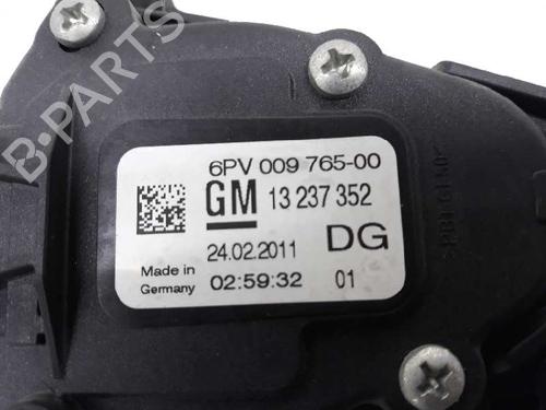 Pedal OPEL INSIGNIA A (G09) 2.0 CDTI (68) | BP4017996I4 