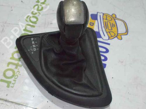 Used Gear lever BMW 1 (E87) 120 d (163 hp) 7419953