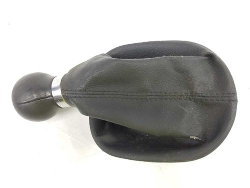 Used Shift knob VW TOURAN (1T3) 1.6 TDI (105 hp) 11392412