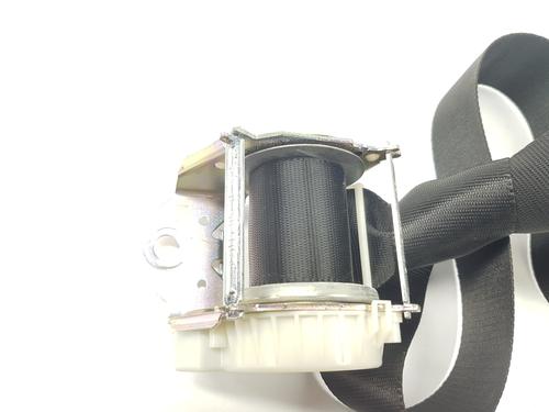 Rear left seatbelt LAND ROVER FREELANDER 2 (L359) 2.2 TD4 4x4 | BP15961458I29 