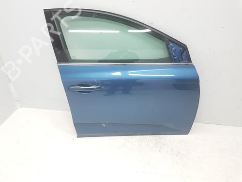 Used Right front door RENAULT MEGANE IV Hatchback (B9A/M/N_) [2015-2025]  23053325