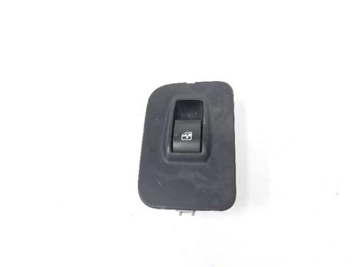 Interrupteur de vitre avant droite PEUGEOT BIPPER (AA_) 1.4 HDi (68 hp) 7575044