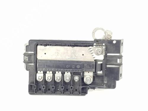 Used Fuse box Fuse box 38872361 38872361