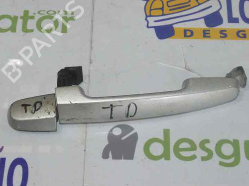 Used Rear right exterior door handle TOYOTA COROLLA Verso (ZER_, ZZE12_, R1_) 2.0 D-4D (CUR10_, CUR10R) (116 hp) 1634694