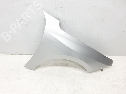 Used Right front fenders OPEL ASTRA L Sports Tourer (OV5) 1.2 (FRHNPJ) (110 hp) 32374840
