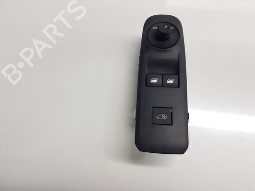 Used Left front window switch FIAT DOBLO Box Body/MPV (510_, 511_) E-Doblo (136 hp) 33046702