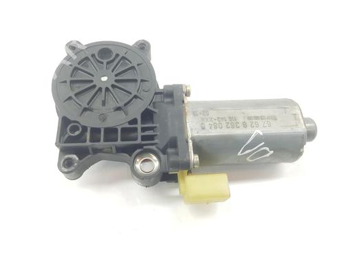 Used Right front window motor BMW 3 (E46) 320 d (150 hp) 7117125