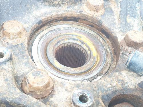 Left rear steering knuckle MITSUBISHI PAJERO III (V7_W, V6_W) 3.2 Di-D (V68W) | BP17546529M27 