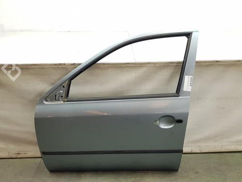 Used Left front door SKODA OCTAVIA I (1U2) 1.9 TDI (110 hp) 9520807