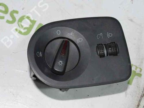 Used Headlight switch SEAT IBIZA IV SC (6J1, 6P5) 1.4 TDI (80 hp) 1361828