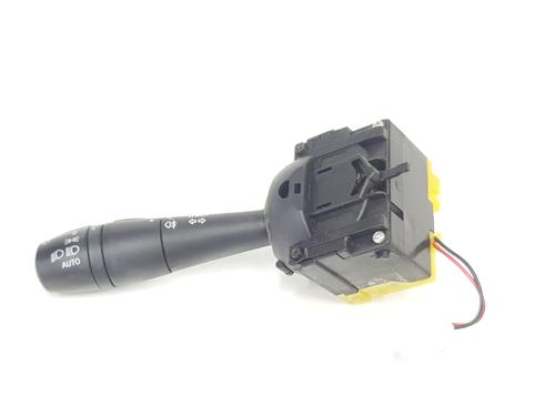 Hovedlysbryter RENAULT CAPTUR I (J5_, H5_) 1.5 dCi 90 (J5N4, J5M5, J5MW, J5M6, J5AL, J5AJ) (90 hp) 29955817