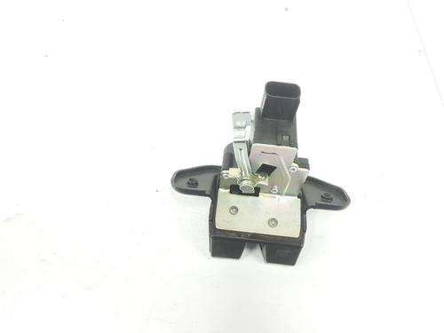 Used Tailgate lock KIA RIO IV (YB, SC, FB) 1.25 (84 hp) 7462905
